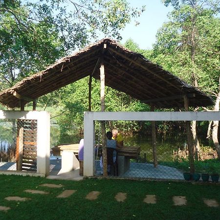 4 S Villa Tangalle Εξωτερικό φωτογραφία