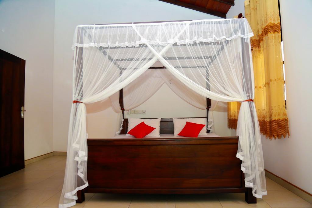 4 S Villa Tangalle Εξωτερικό φωτογραφία